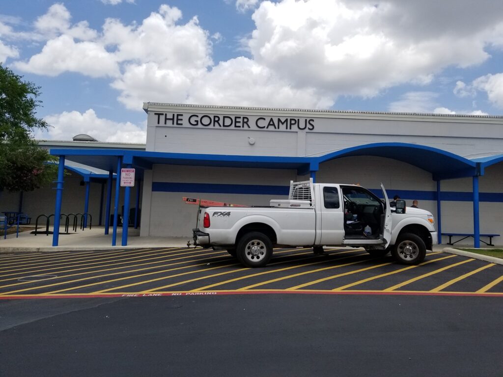 exterior-business-sign-school