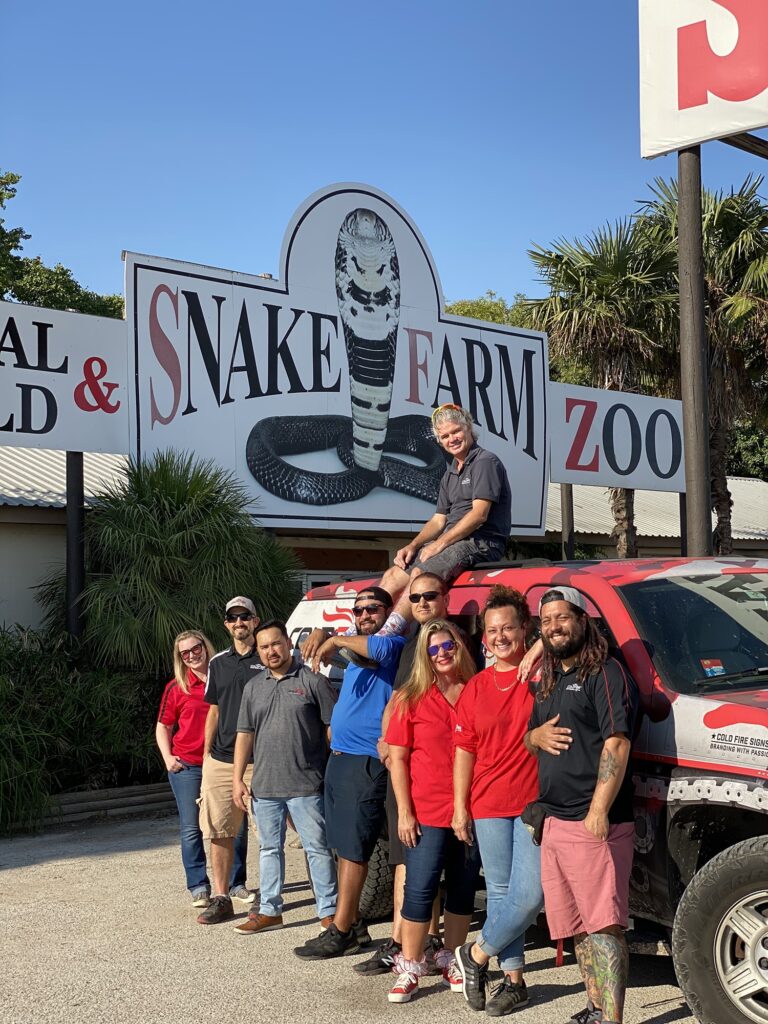 exterior-business-sign-snake-farm
