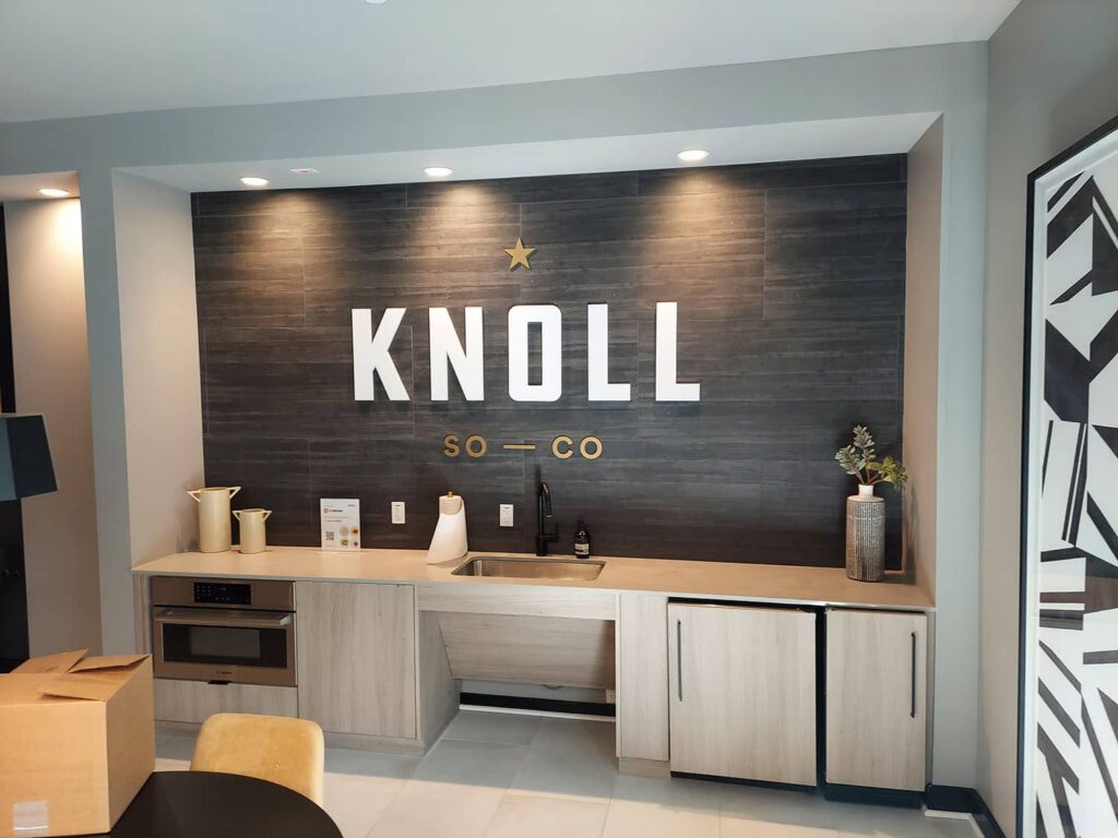 lobby-logos-knoll-so-co