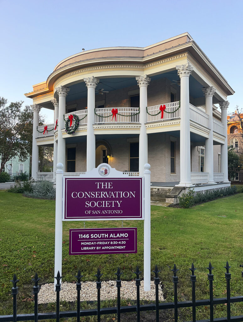 monument historical sign2